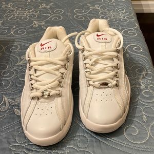 Classic NEW NIKE AIR VINTAGE B SIZE 10.5